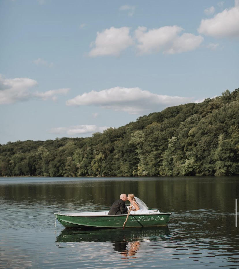 scenic_boat